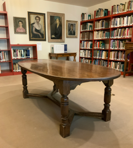 Image of Table, Oval Dining