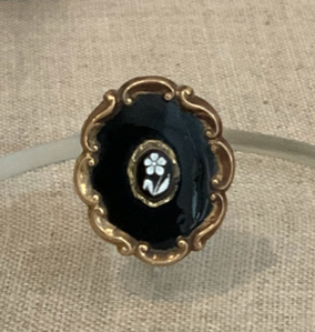 Image of Black Onyx Pin with White Flower in Center